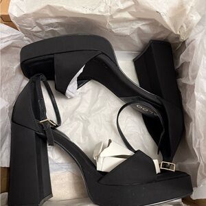 Aldo Black Platform Chunky Heel Sandals with Ankle Strap